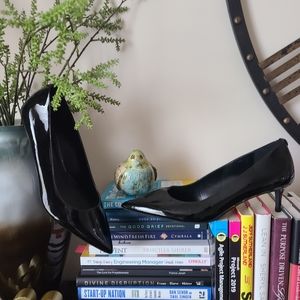 Michael Kors Alina Flex Pumps